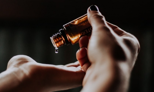 Hanf in der Alternativen Medizin: Ein umfassender Blick auf seine vielseitige Rolle